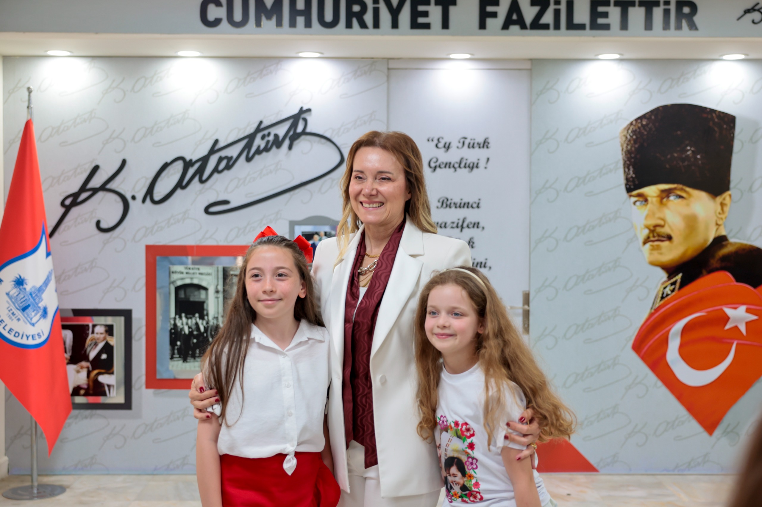 Başkan Mutlu Makam Koltuğunu Çocuklara Bıraktı