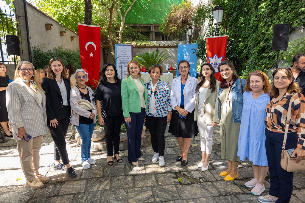 Konak’ta İmzalar Eşitlik İçin Atıldı